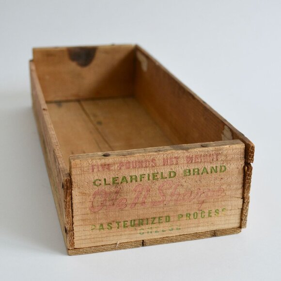 Ole'n Sharpe Cheese Wooden Box 5 LBS READ - Picture 1 of 7